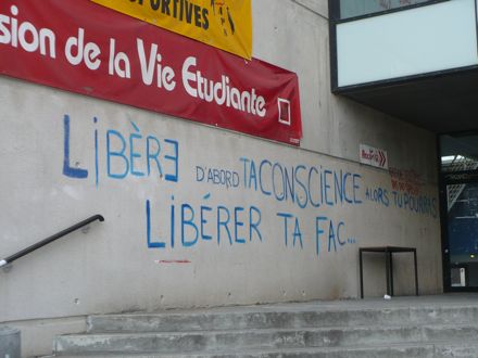 toulouse political slogans 7